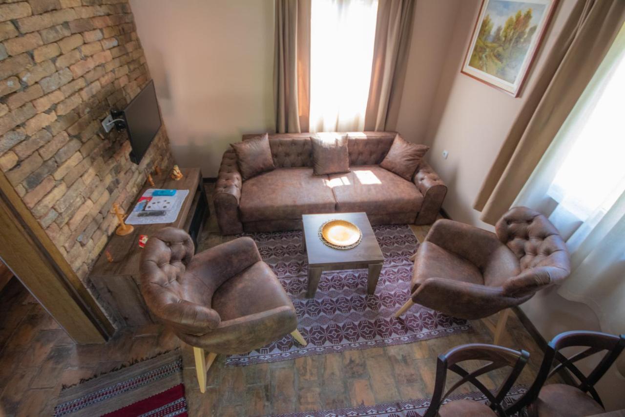 Etno Selo Svodje Appartement Vlasotince Buitenkant foto