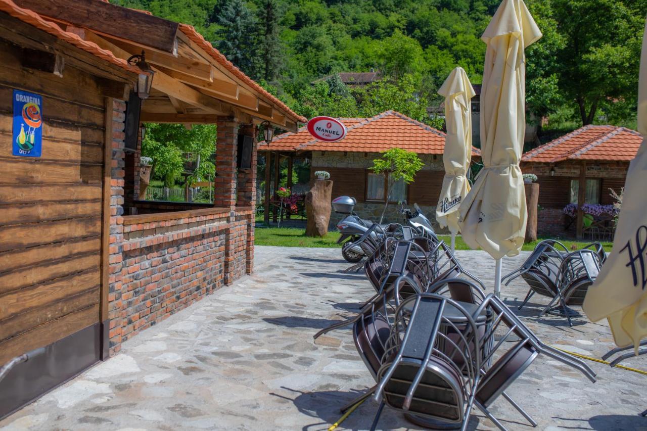 Etno Selo Svodje Appartement Vlasotince Buitenkant foto