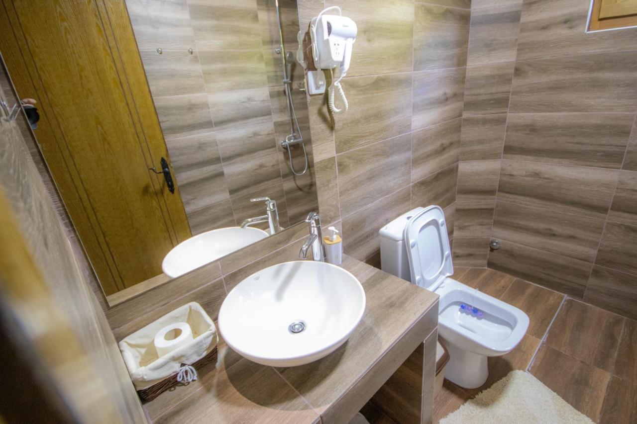 Etno Selo Svodje Appartement Vlasotince Buitenkant foto