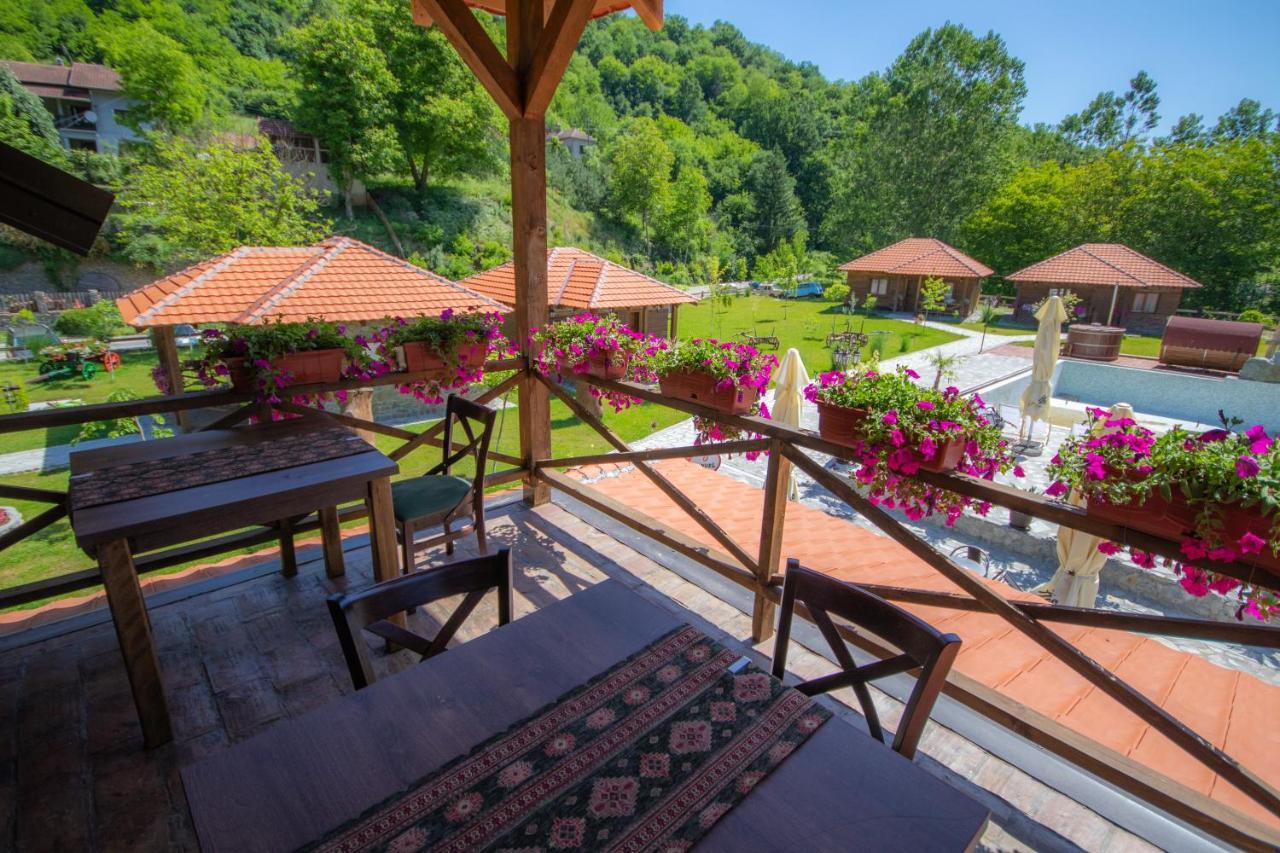 Etno Selo Svodje Appartement Vlasotince Buitenkant foto